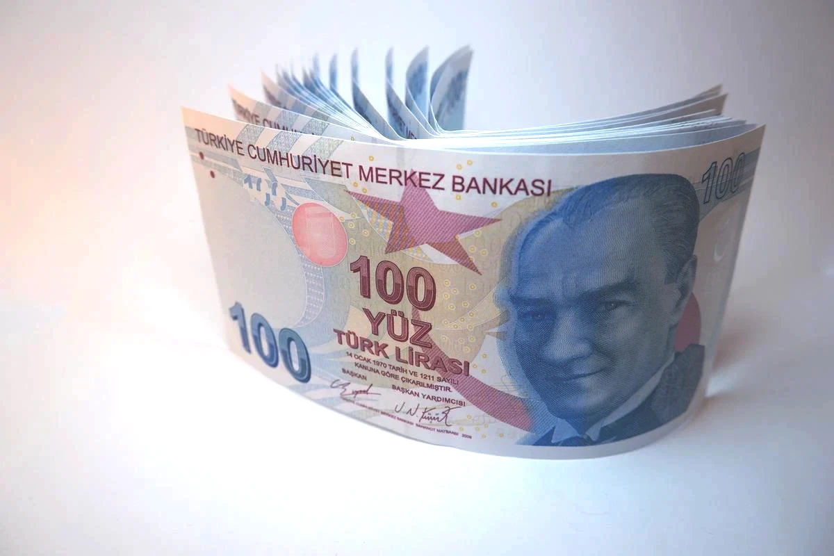 Emekli için 100 bin TL ye varan promosyon: EYT'lileri işaret etti 3