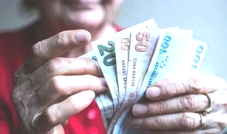 Emekli promosyonu 100 bin liraya dayandı... SSK, Bağkur emeklisi nasıl promosyon alabilir? İşte en yüksek emekli maaşı promosyonu veren banka